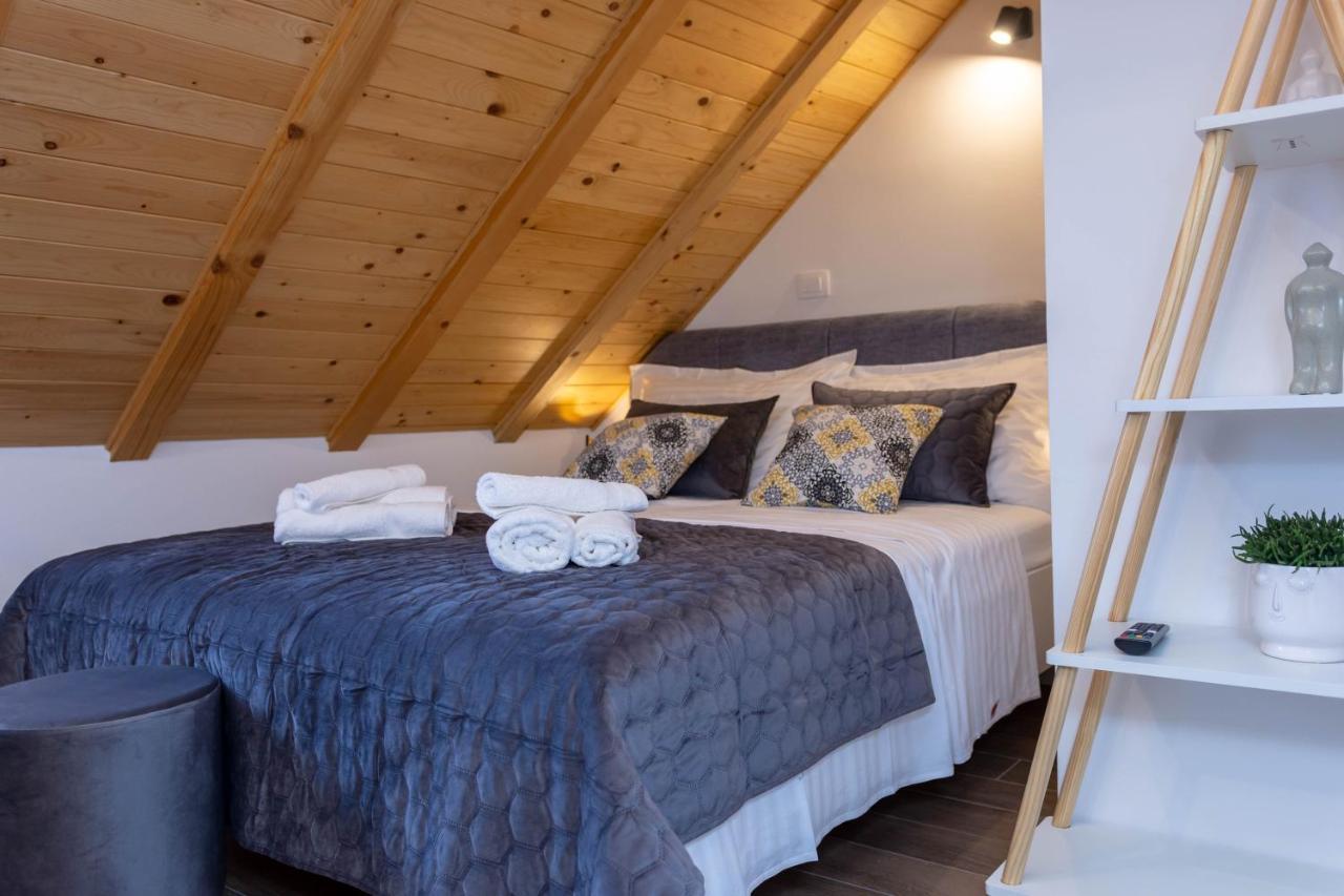 Luxury Rooms Rustic Chic Split Exterior foto