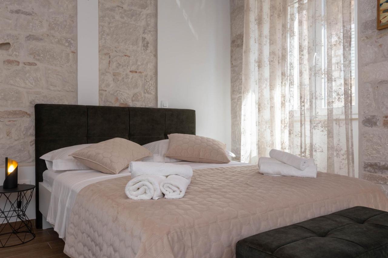 Luxury Rooms Rustic Chic Split Exterior foto